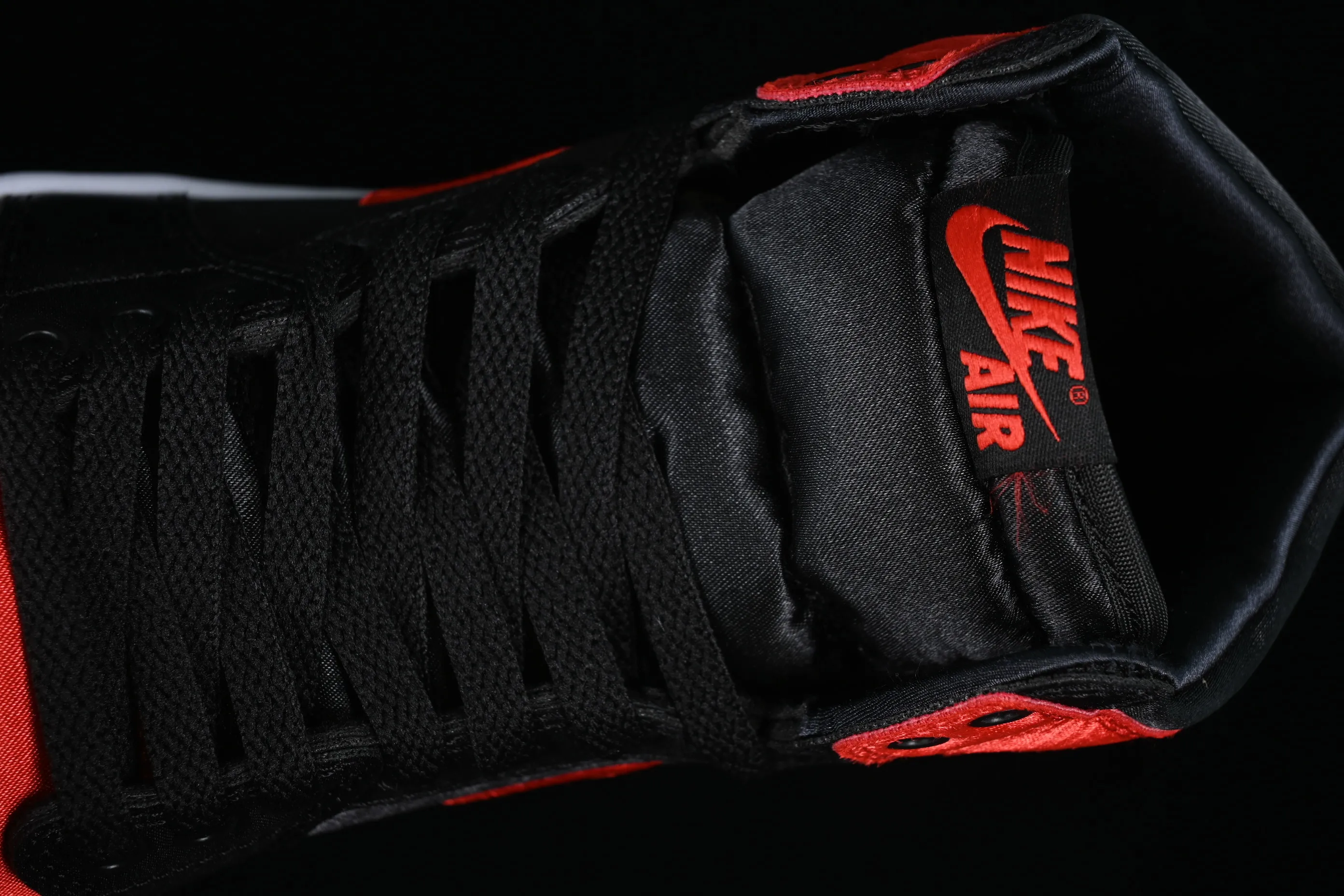 All Categories Air Jordan Jordan Series Basketball Shoes Air Jordan 1 High Air Jordan 1 High OG "Satin Bred" AJ1 Joe 1 Silk Forbidden Wear FD4810-061